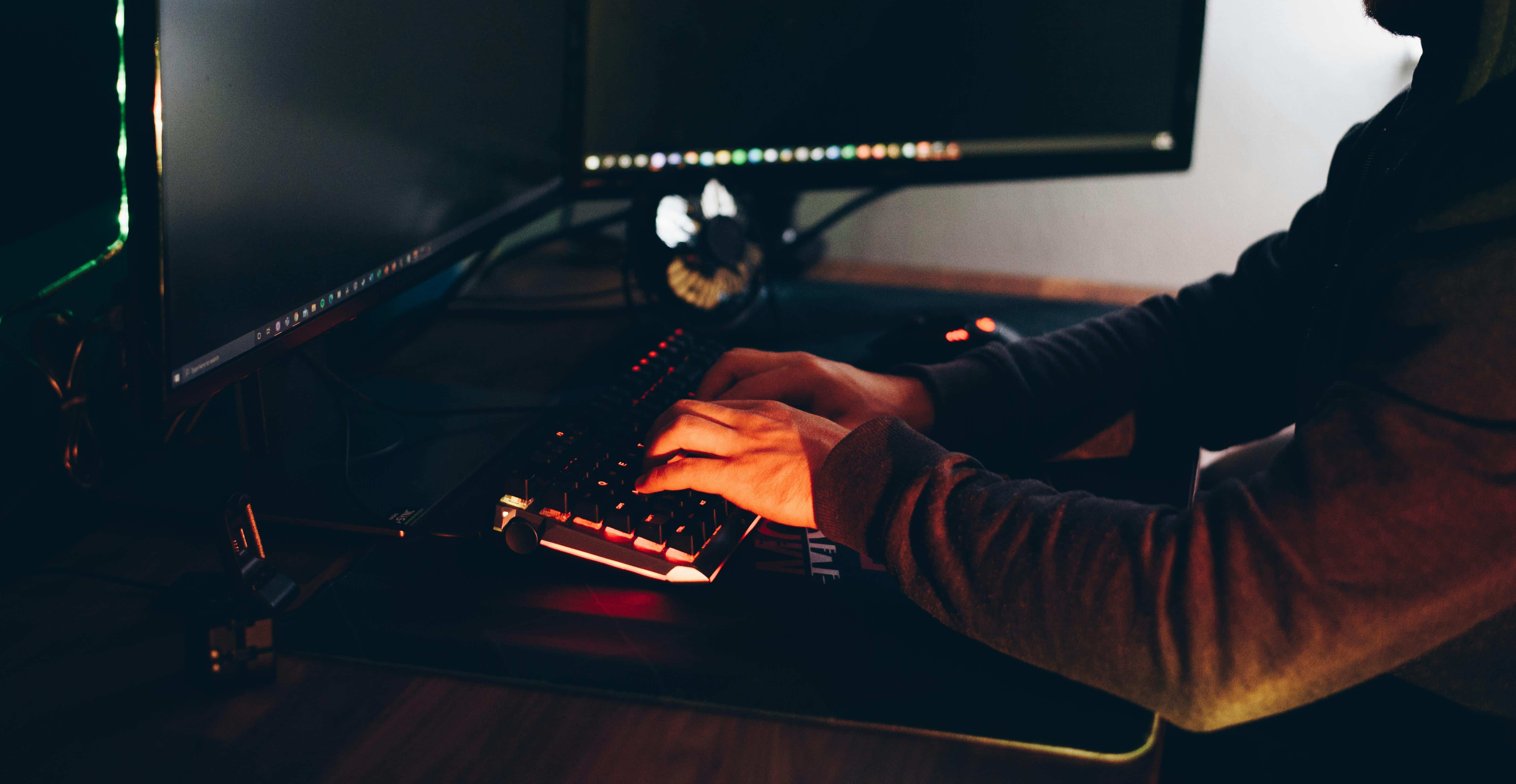 External Vulnerability Monitoring vs Penetration Testing: What’s the Real Difference?